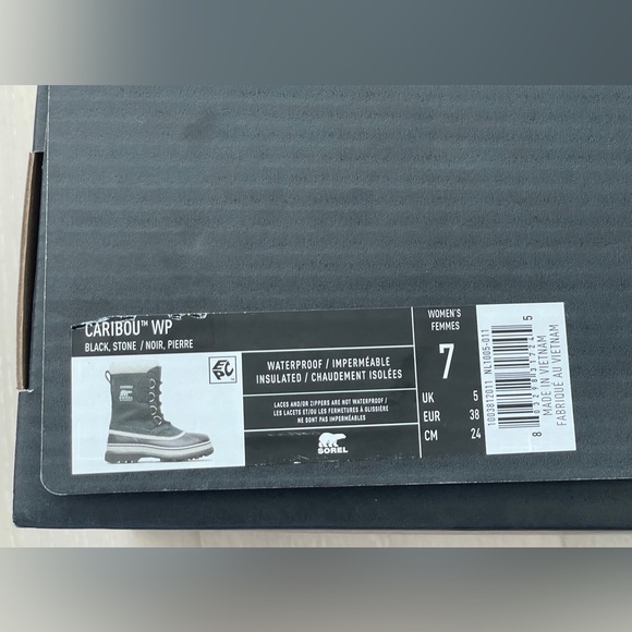 NWT SOREL CARIBOU™ WOMEN'S WATERPROOF BOOT In Leather, Black/Stone Color, US 7 - Picture 8 of 16